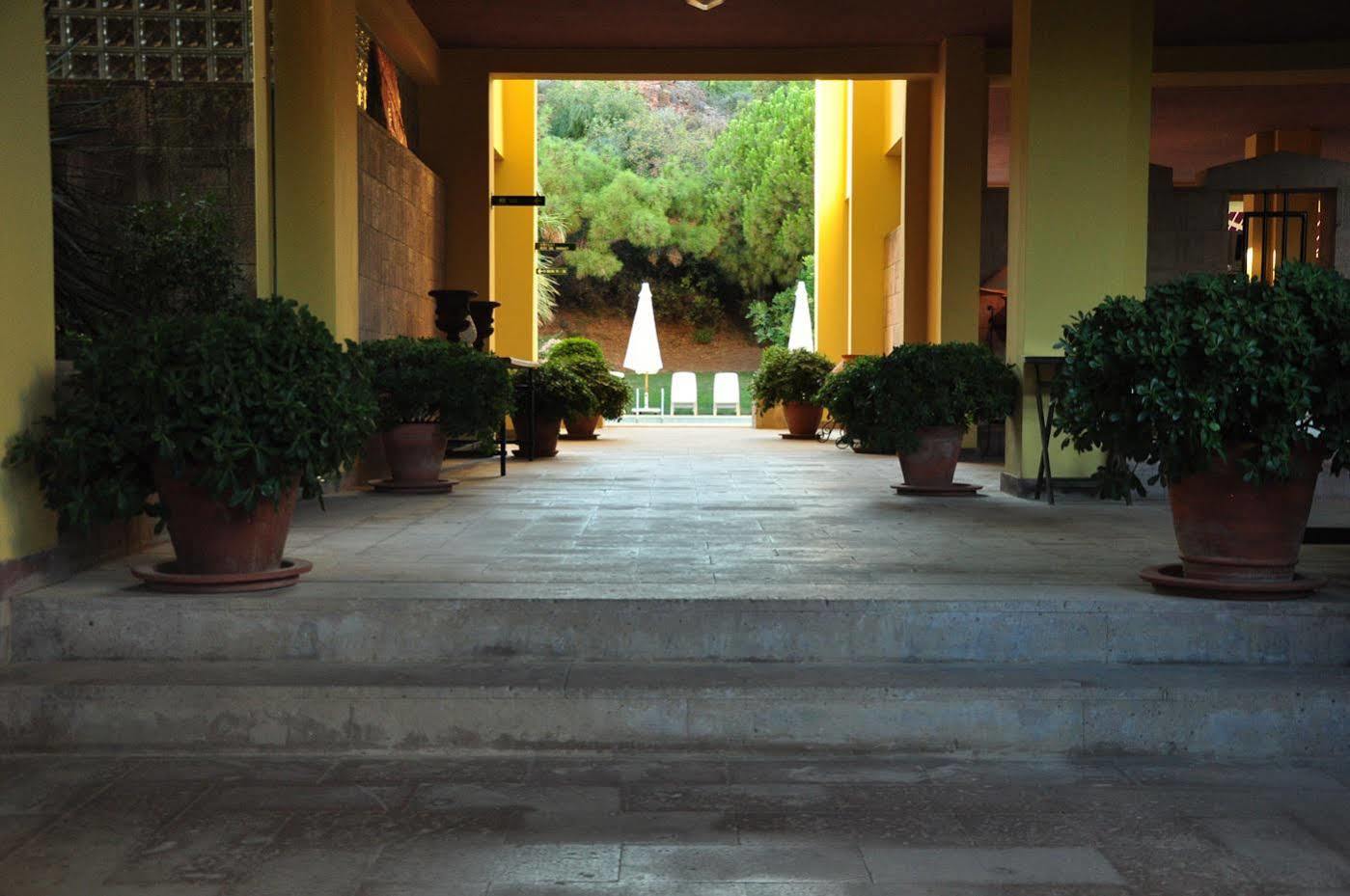 Palm Court Suites Ayvalı Eksteriør bilde