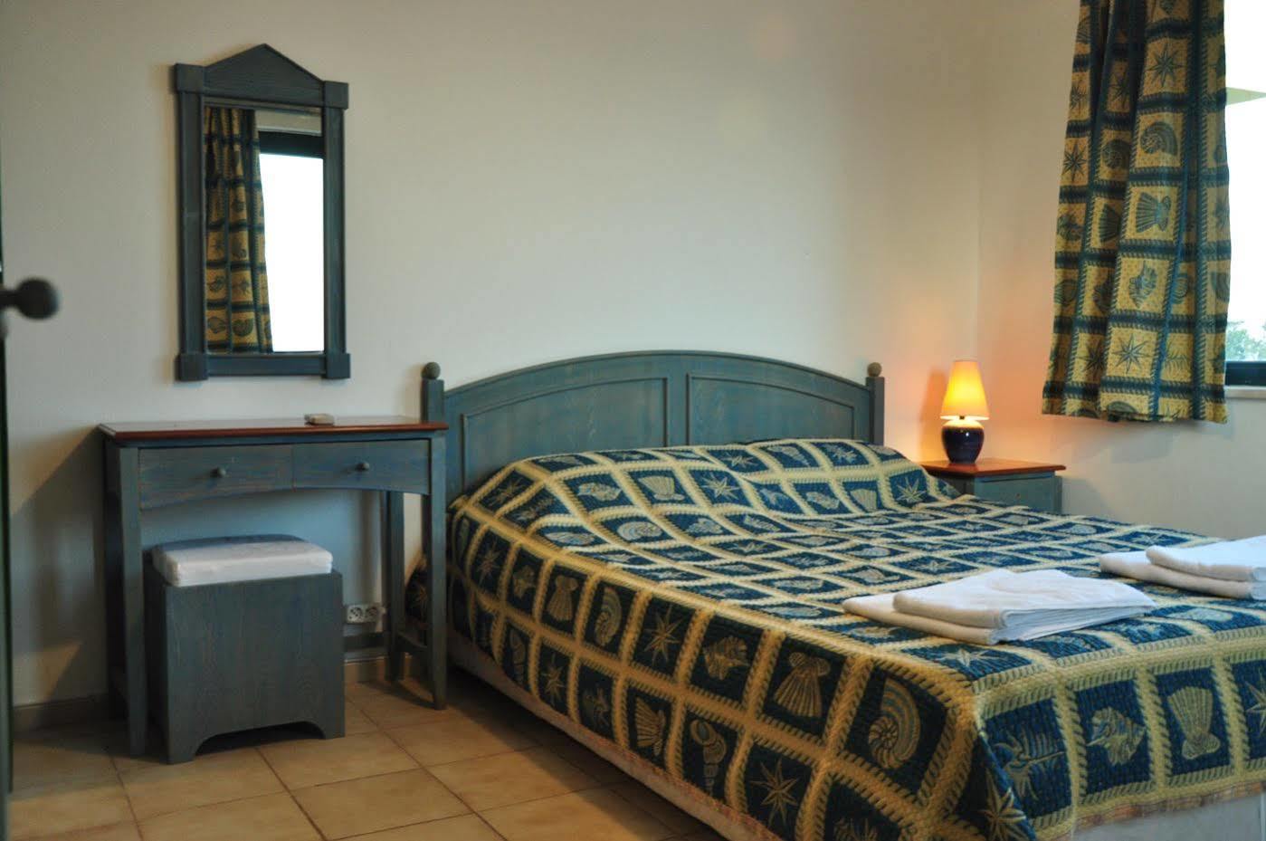 Palm Court Suites Ayvalı Eksteriør bilde